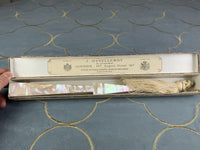 DUVELLEROY-Fächer mit gemaltem Monogramm, ca. 1890