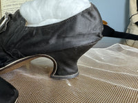 Spätbarocke Damenschuhe, 1730er–1740er Jahre – Seltene englische Seidenschuhe aus dem 18. Jahrhundert