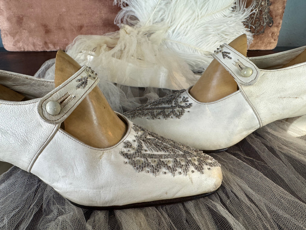 Antike Abendschuhe aus Ziegenleder, England, ca. 1907