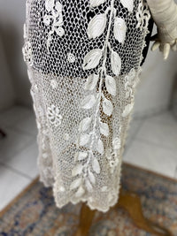 Irische Häkel-Langjacke, England, ca. 1908