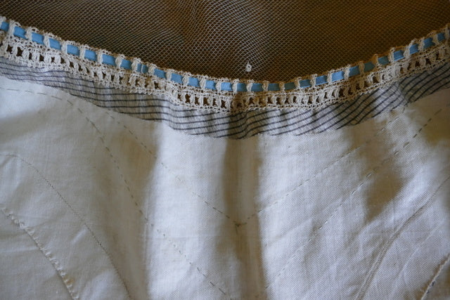 Mieder-Reifrockkleid, 1850er Jahre