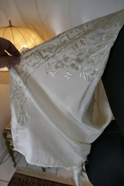 Boudoir-Jacke, ca. 1910