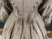 Antikes viktorianisches Gouvernantenkleid, England, ca. 1850