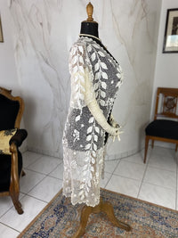 Irische Häkel-Langjacke, England, ca. 1908