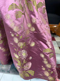 Antikes lilafarbenes Seiden-Ballkleid aus der viktorianischen Ära, ca. 1895