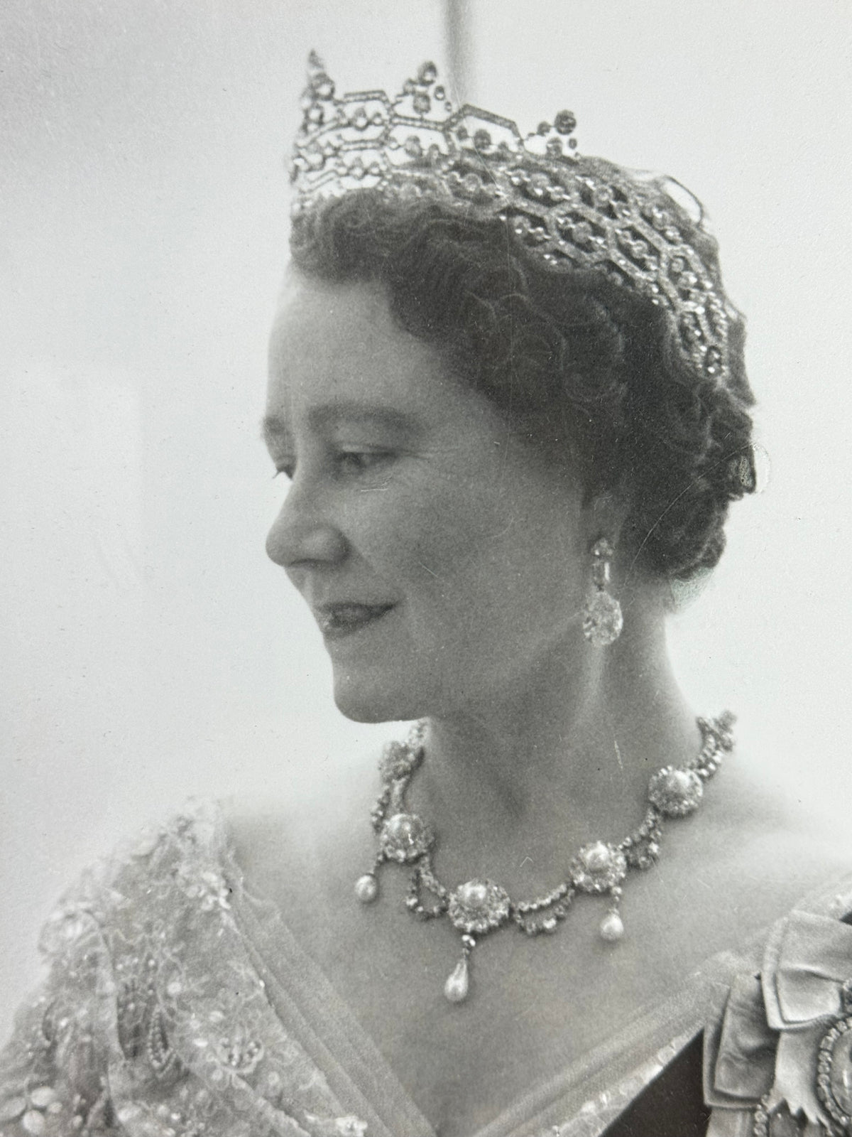 Signiertes Foto von Königinmutter Elizabeth, Queen Mum, 1962