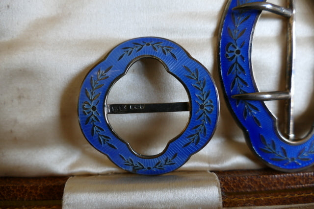HENRY MATTHEWS Antikes Frisiertischset aus Silber und Emaille, Birmingham, 1910