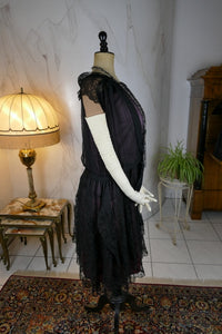 Antikes Partykleid der Goldenen Zwanziger, ca. 1925 – Seide & Chiffon-Lagen