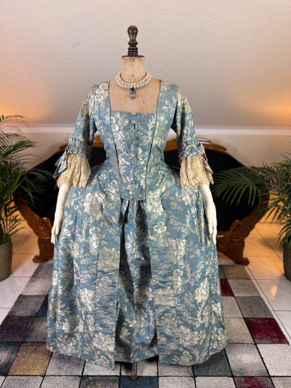 1770 blue silk damask Robe à la Française with Watteau pleats and lace engageantes, antique Rococo gown