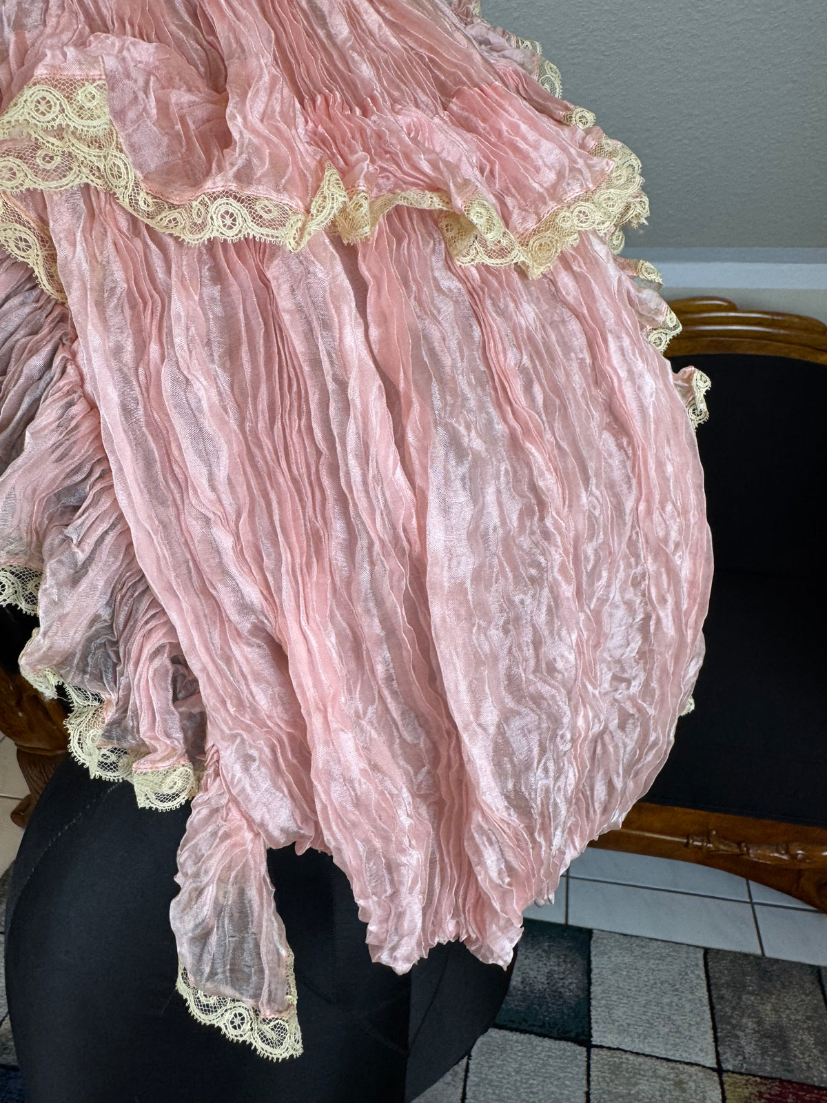 French Pink Ruffled Bust Insert, ca. 1901 – Belle Époque Lingerie