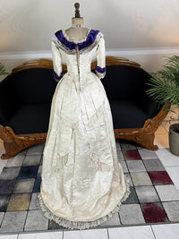 SCOTT Antikes Abendkleid aus Seide, Liverpool, ca. 1890