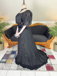 RA HIGGINS "Mohnblumenkleid", Pittsburgh, ca. 1896
