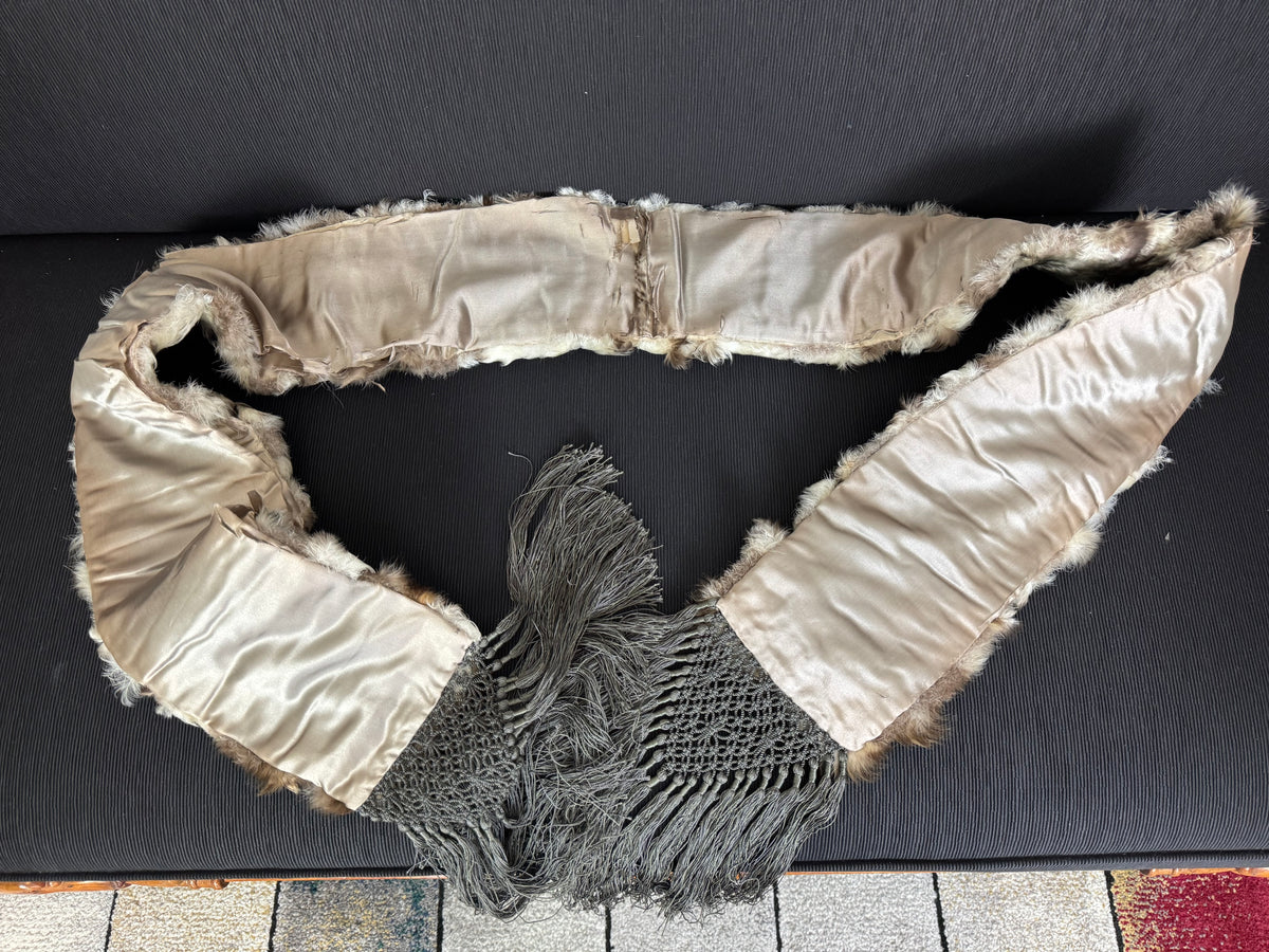 KÖNIGLICHE Stola aus Gänsefedern, aus dem Nachlass der Prinzessin Maria Immaculata von Bourbon-Sizilien, ca. 1875