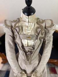 Antikes viktorianisches Gehkleid, ca. 1897 - Dreiteiliges englisches Ensemble