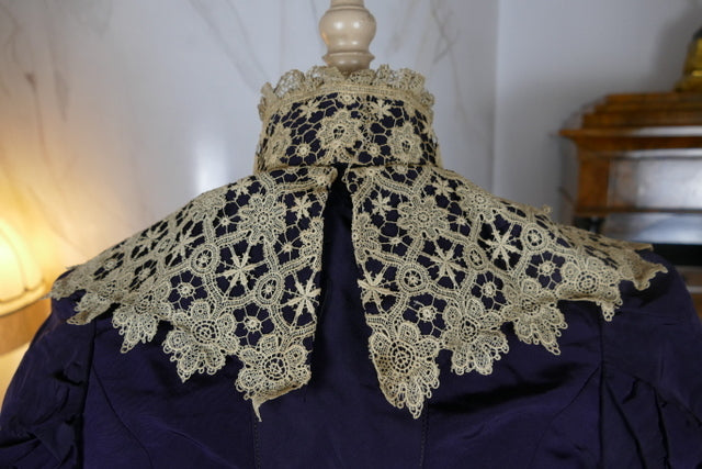 MADAME PERCY Seiden-Besuchskleid, ca. 1898
