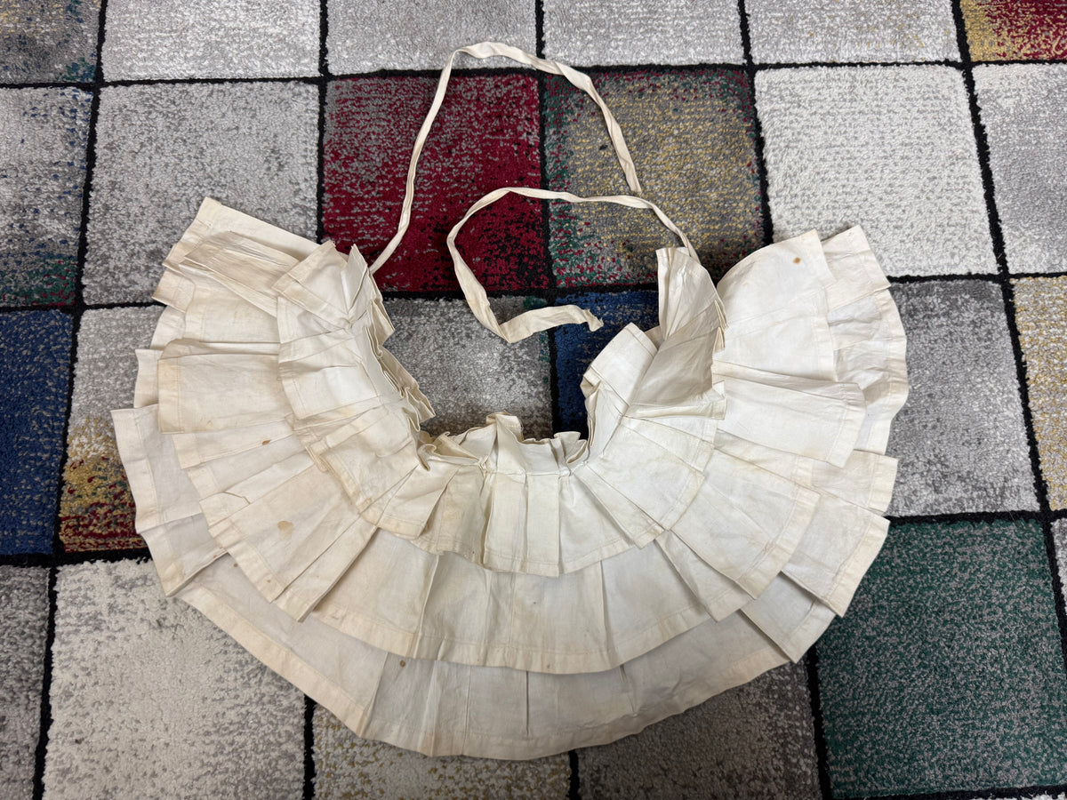 White Linen Four‑Tier Bustle Pad, ca. 1898 – Rare Victorian Dress Support