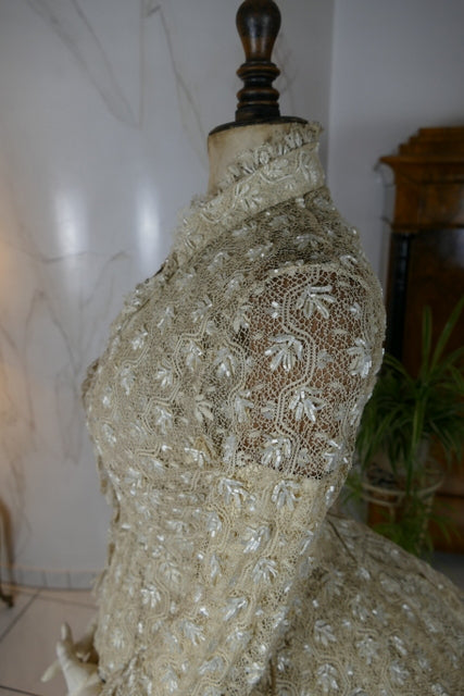 Antikes besticktes Spitzen-Bustle-Überkleid, 1880er Jahre