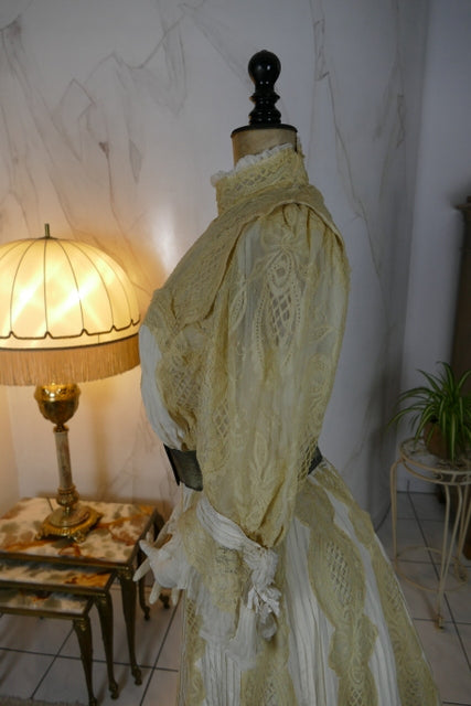 Antikes edwardianisches Kleid von 1901 – MACHARET New York & Paris Zweiteiliges Ensemble aus Seide und Spitze