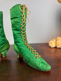 Victorian Green Silk Lace‑Up Boots, ca. 1875 – Low Heel, Brass Fasteners, Red Leather Lining