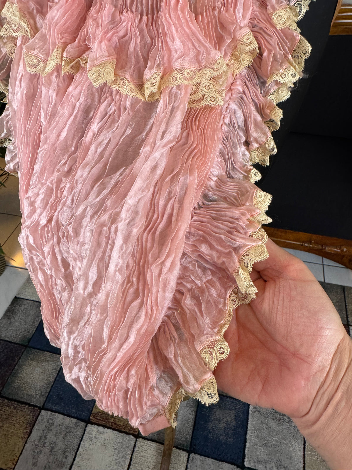 French Pink Ruffled Bust Insert, ca. 1901 – Belle Époque Lingerie