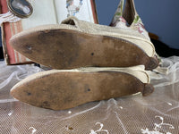 Bestickte Rokoko-Schuhe, ca. 1790