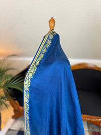 Rokoko-Eleganz in Spitalfields-Seide – Antike Stola, ca. 1790