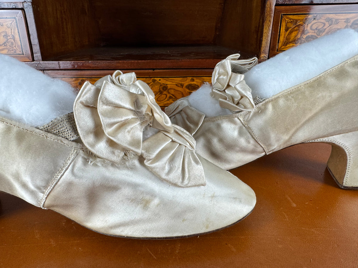 Antique Wedding Shoes 1882 – Silk Bridal Shoes with Double Bows by Julien Mayer, Paris, Kate Rimer Provenance