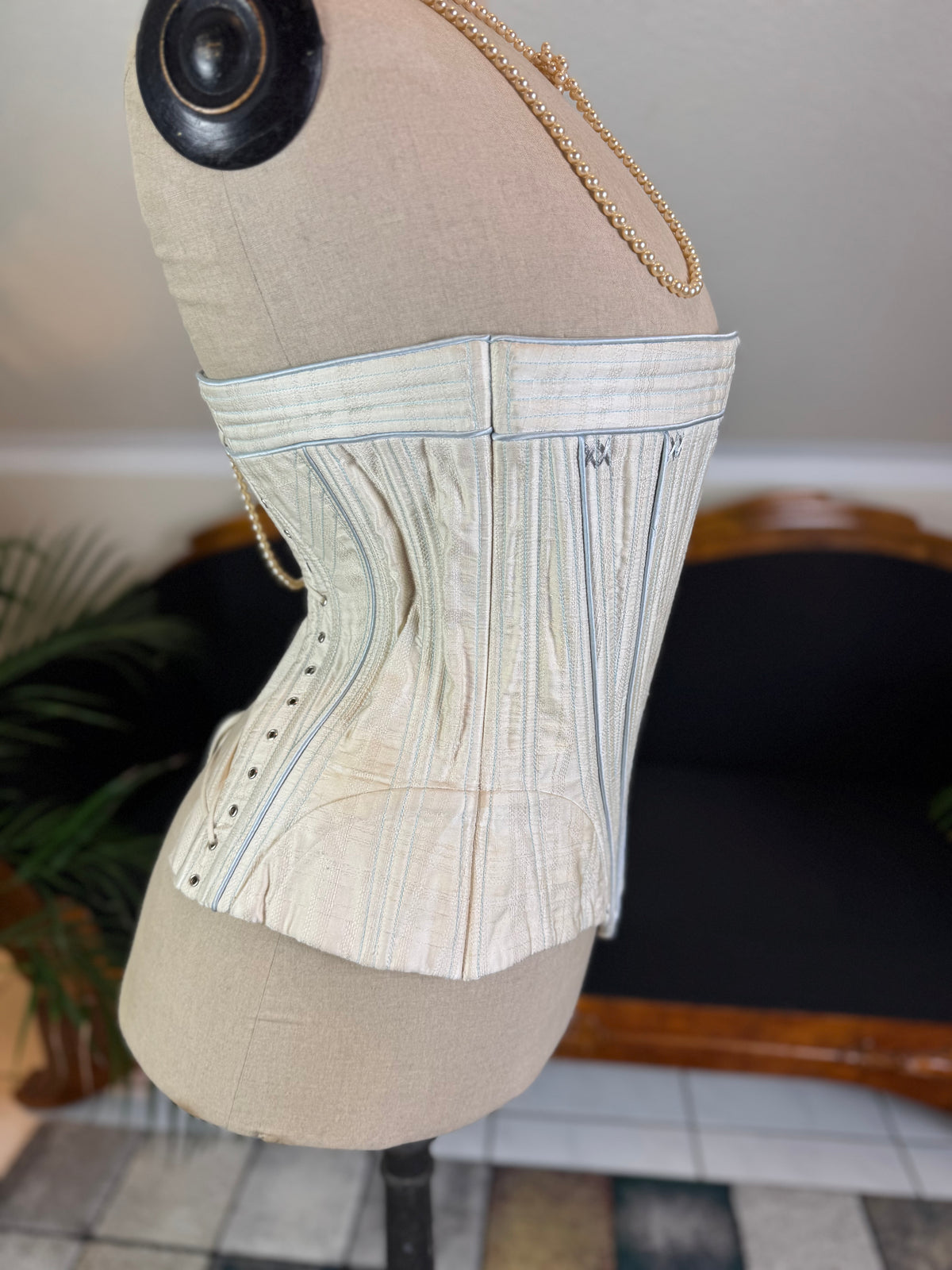 Vintage Cream Silk Corset, English Manufactory, 18th‑Century Style