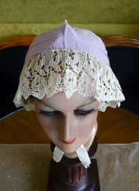 Fliederfarbene Boudoir-Mütze, 1920er Jahre