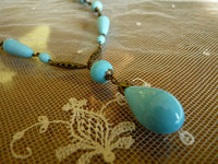 Art Deco Halskette aus blauem Glas im Robin's Egg-Stil, 1920er