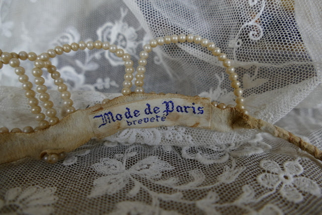 Antike Wachskrone, Mode de Paris, 1920er Jahre
