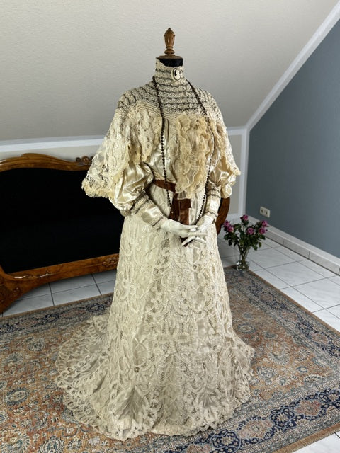 Robe de thé SYKES, Londres, vers 1904