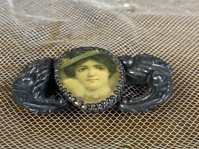 Gürtelschnalle mit Jugendstilmotiv, ca. 1908