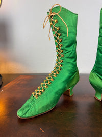 Victorian Green Silk Lace‑Up Boots, ca. 1875 – Low Heel, Brass Fasteners, Red Leather Lining
