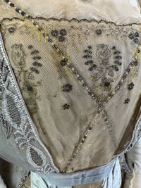 Antikes GUSTAVE BEER Abendkleid – Seidenchiffon &amp; Samt, Paris Couture ca. 1912