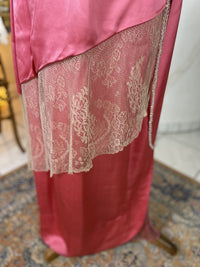 Rosa Satin-Abendkleid aus der Titanic-Ära, ca. 1912