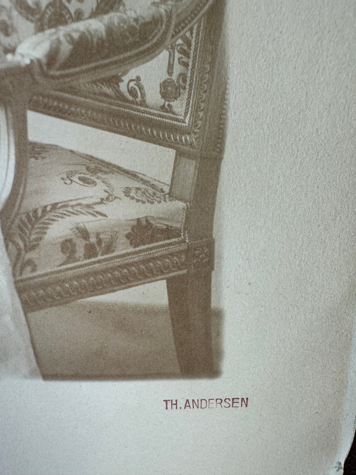 ROYAL Antikes Paar Spitzen-Taschentücher mit Toskana-Württemberg Doppelwappen aus der Aussteuer von Erzherzogin Maria Immakulata, um 1900