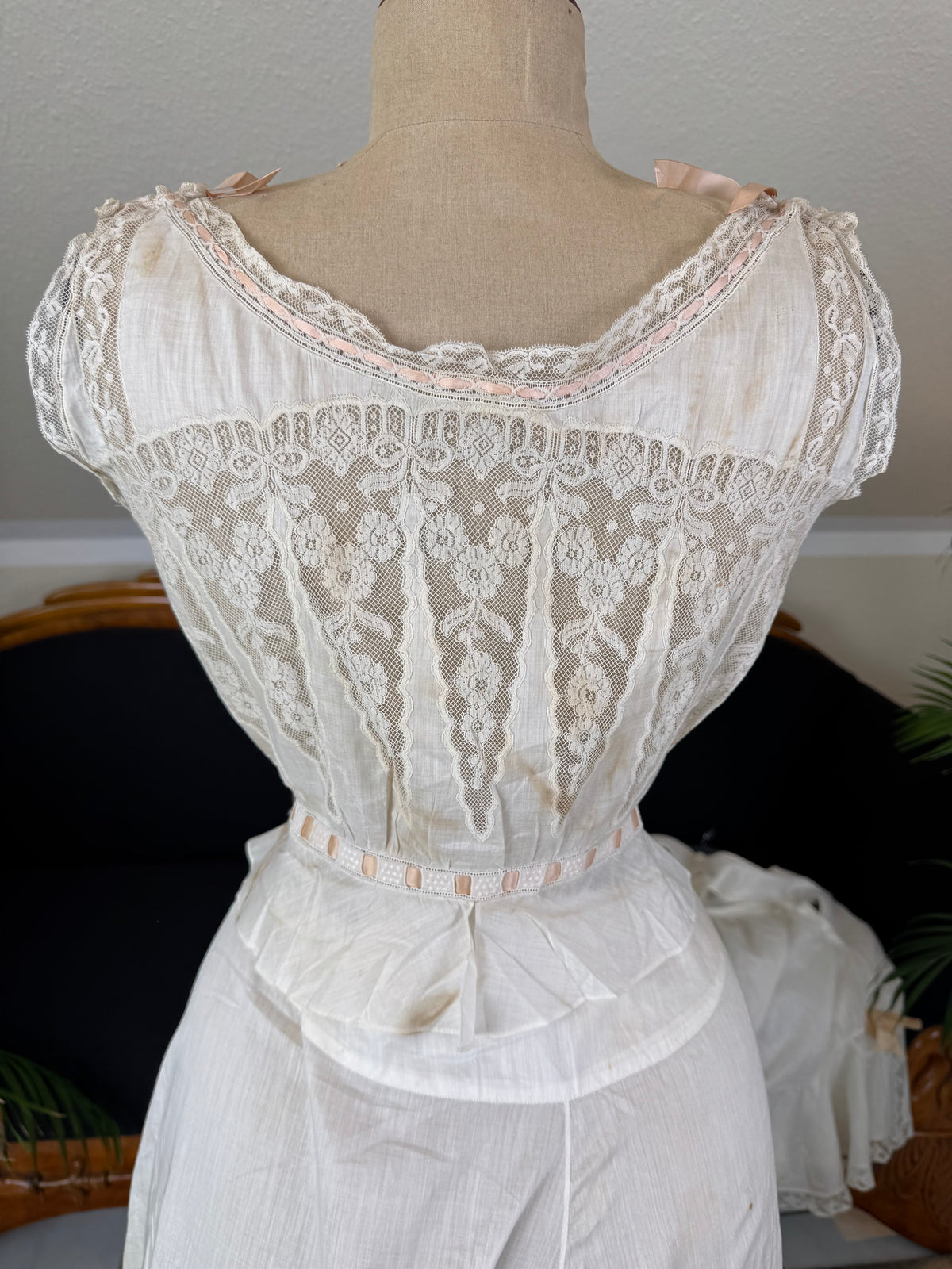 Rare Edwardian 1911 Maternity Underwear – Lady Gillman Provenance