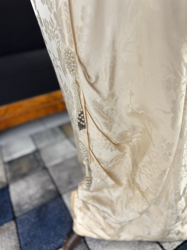 Antikes Hochzeitskleid aus der Titanic-Ära, ca. 1912