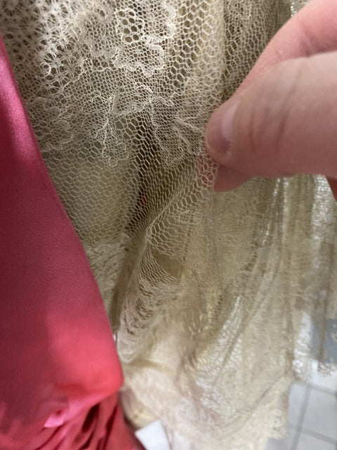 Rosa Satin-Abendkleid aus der Titanic-Ära, ca. 1912