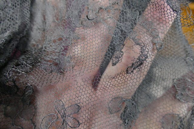 Antikes Partykleid der Goldenen Zwanziger, ca. 1925 – Seide & Chiffon-Lagen
