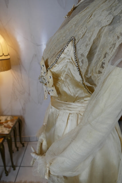 HUGHES &amp; STARNES Brautkleid, ca. 1915