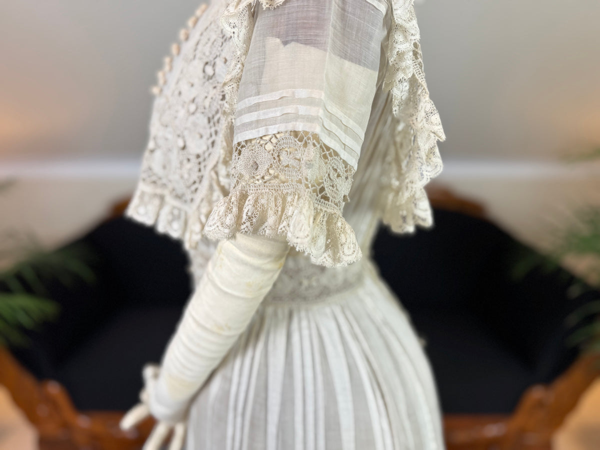 Antikes edwardianisches Teekleid aus Leinen, ca. 1906