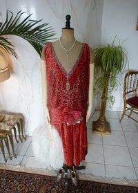 Vintage red dévoré velvet dress, Paris, ca. 1926 