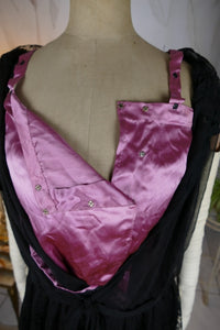 Antikes Partykleid der Goldenen Zwanziger, ca. 1925 – Seide & Chiffon-Lagen