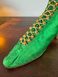 Victorian Green Silk Lace‑Up Boots, ca. 1875 – Low Heel, Brass Fasteners, Red Leather Lining