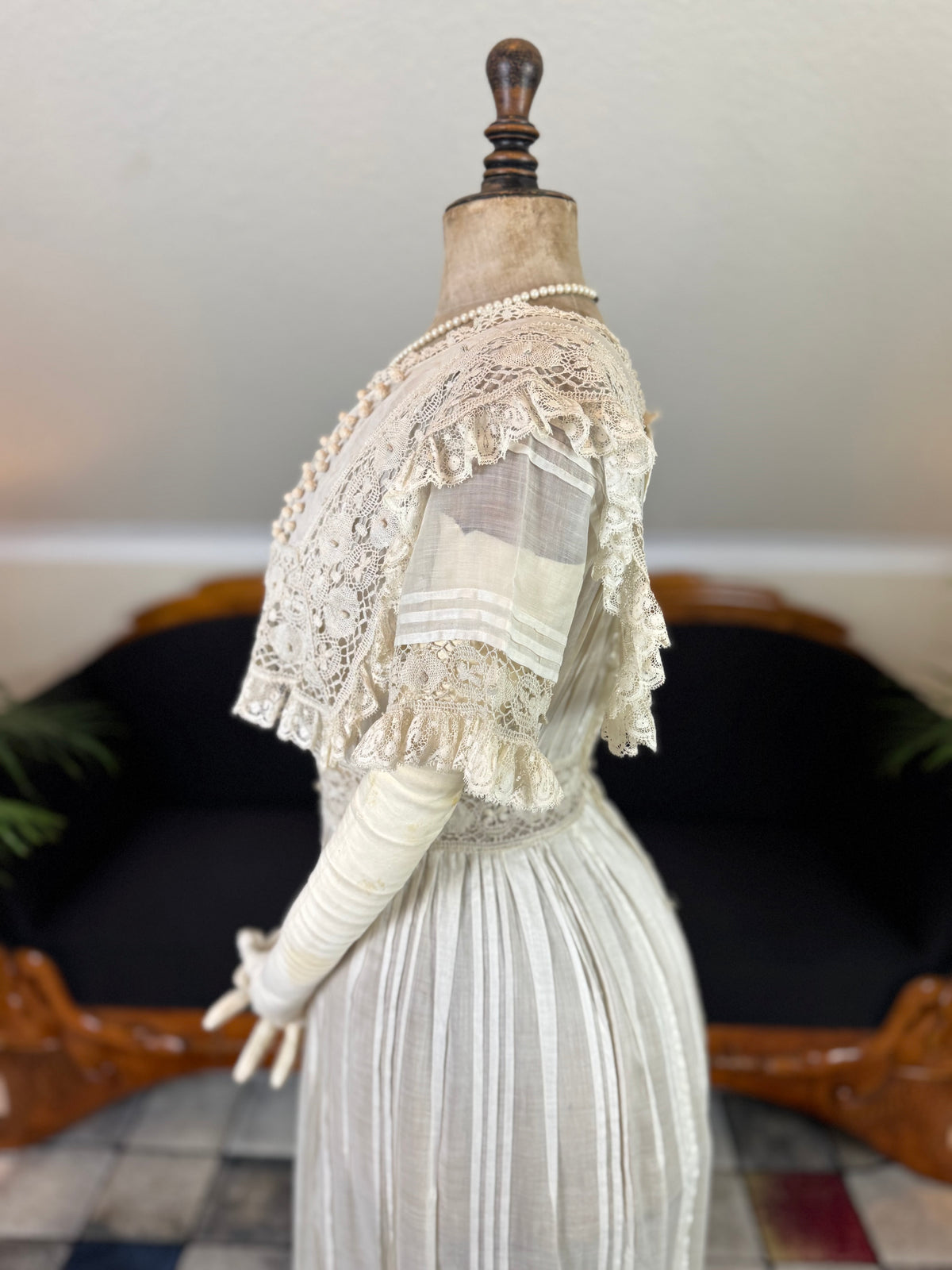 Antikes edwardianisches Teekleid aus Leinen, ca. 1906