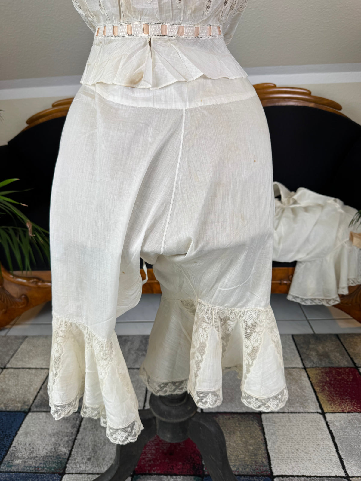 Rare Edwardian 1911 Maternity Underwear – Lady Gillman Provenance