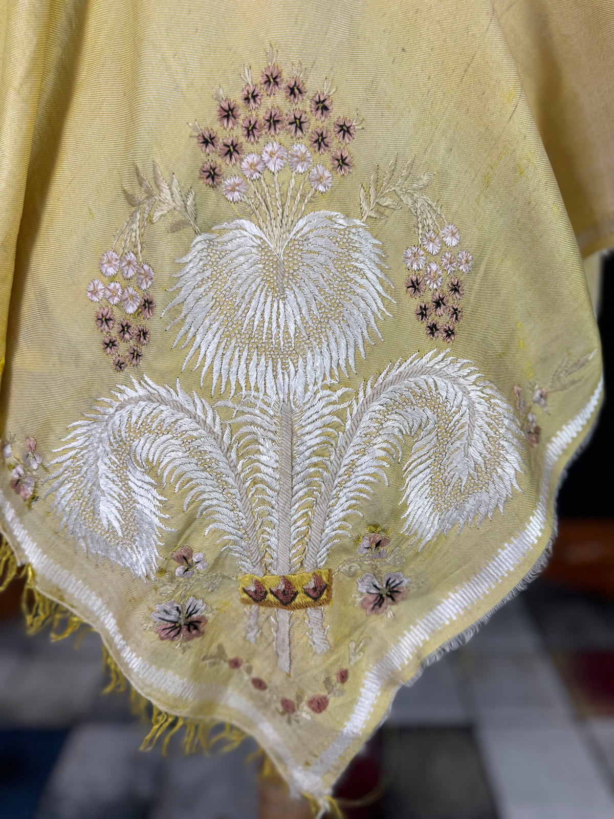 Antiker Regency-Schal mit Stickerei der Federn des Prinzen von Wales, ca. 1805
