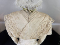 Antikes Hochzeitskleid aus der Titanic-Ära, ca. 1912